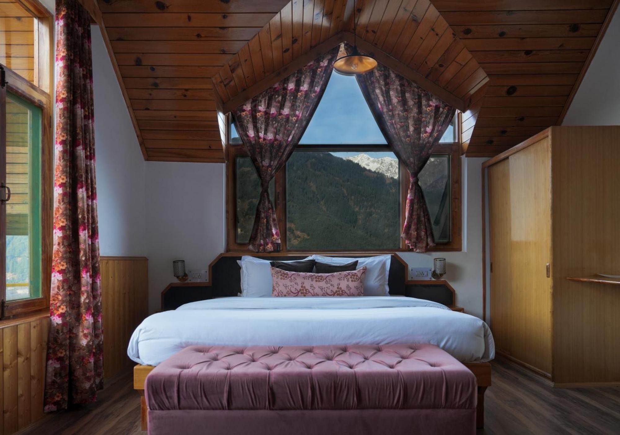 The Wooden Chalet, Manali Exterior photo